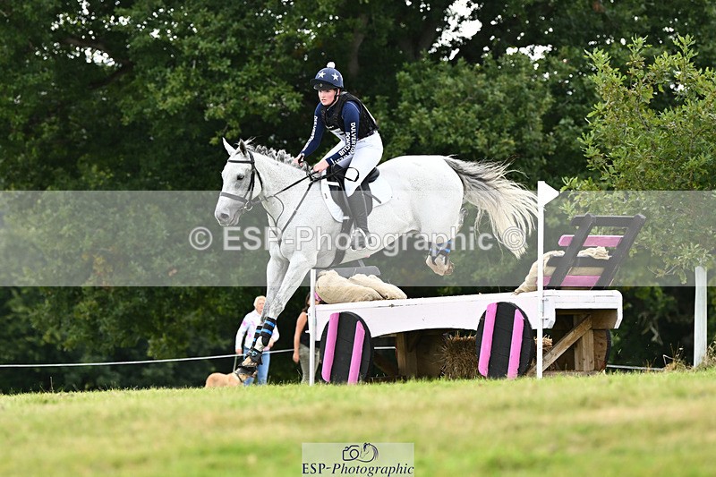 240825X-143205-35032 - 80cm XC 14.30 to 15.30