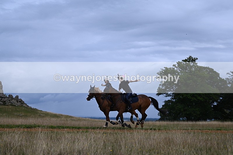 DSC_6109 - Time at Statue 12:17 to 12:44