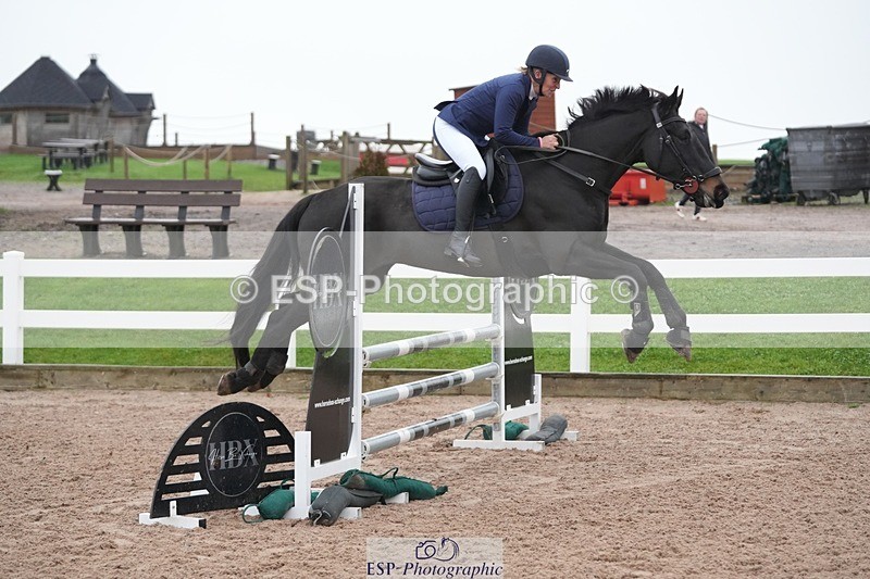 251107-095903-00146 - Cls 2 British Novice and 90cm Open