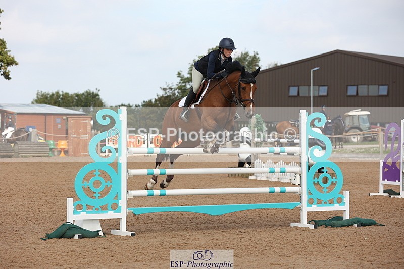 230915A-105153-01555 - Cls 2 Snr Foxhunter