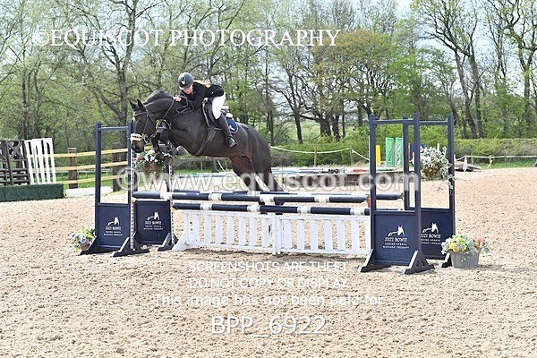 BPP_6922 - CLASS 3 FRI 0.85m Amateur Championship Qualifier