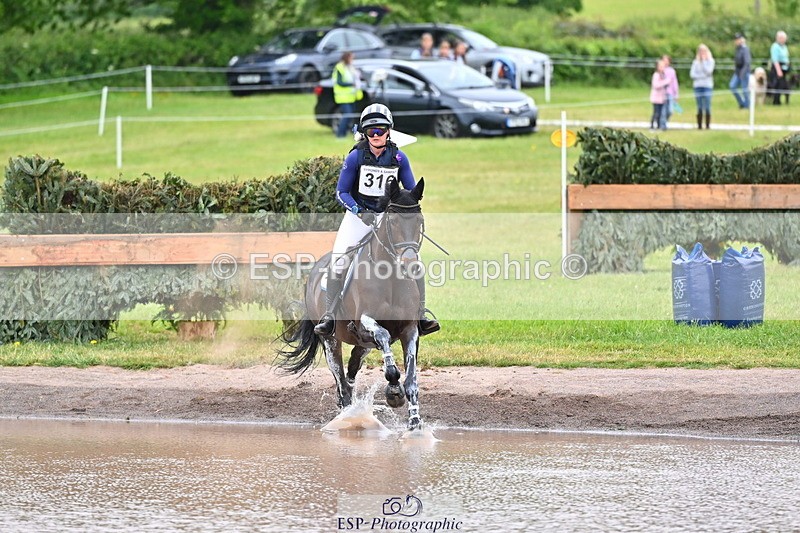 250524A-121706-10145 - B-316-Jasmine.Holmes-ARENT.I.LUCKY