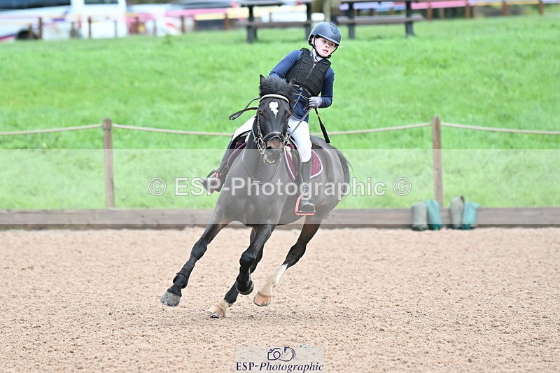 231029A-092836-02400 - 60cm Club and Schools