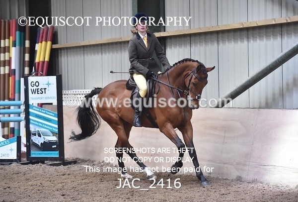 JAC_2416 - CLASS 3 Intermediate Working Hunter