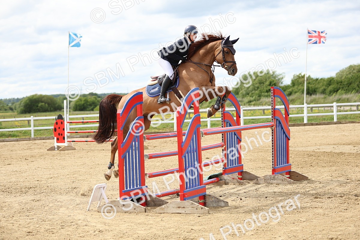 SBM_001386 - Class 5 - Senior Foxhunter - 1.20m