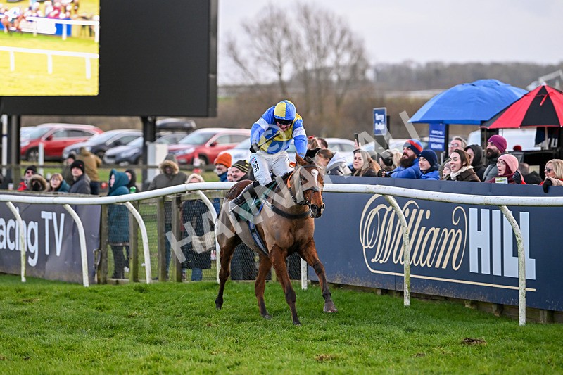 010124-Race 5-Skyhill-1399 - Race 5