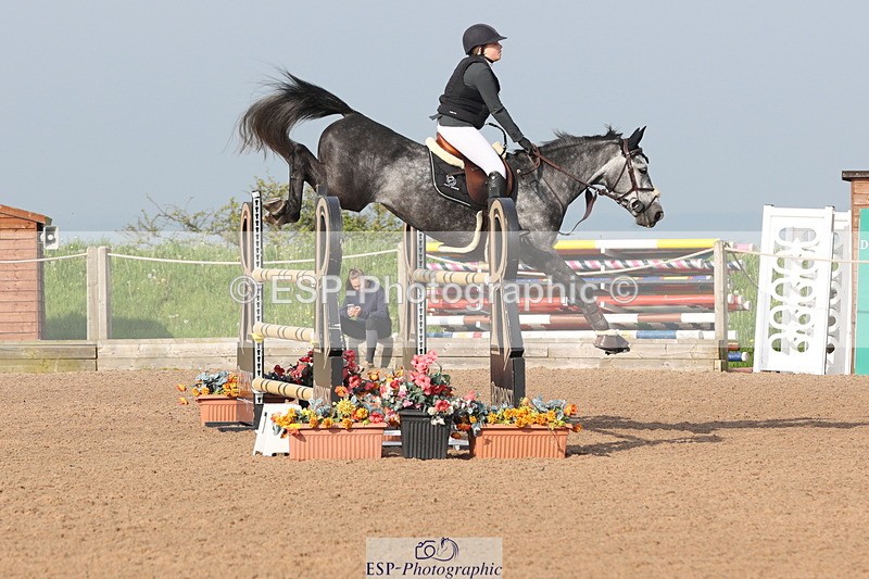 240511A-084416-10752 - Cls 32 Foxhunter