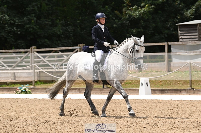 250720A-123339-10358 - 022-Vanessa.Capps-Catch.the.Moment