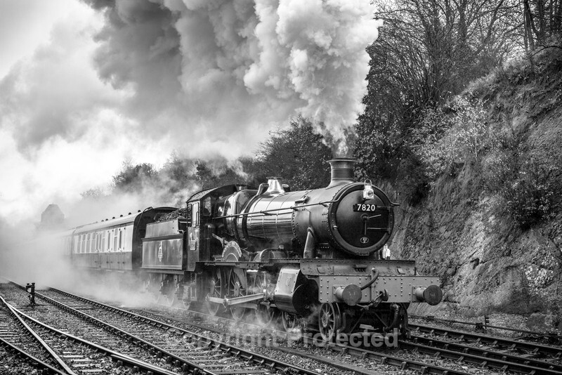 Keith Walker - Leaving Bewdley - M240  50mm Summilux - The Leica Fellowship Gallery