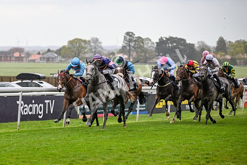 150426-Race 7-Wondrous Light-8055 - Race 7