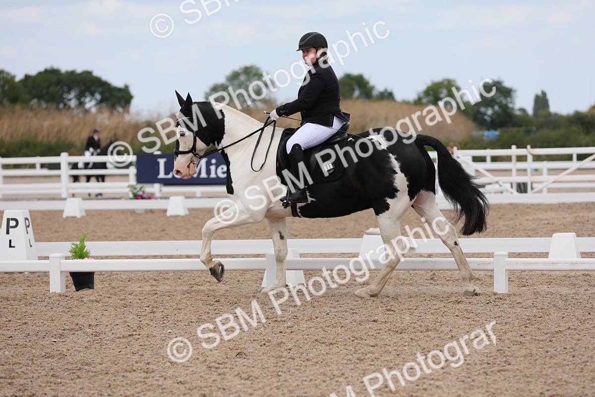 SBM_05600 - Class 32 Novice 1