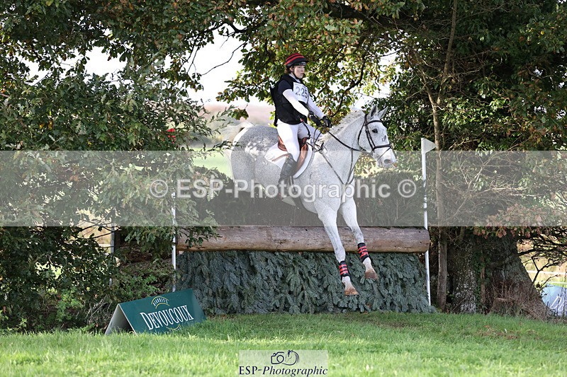 241025-160612-10704 - 225-Zennor.Harvey-GRAF.CRUSOE