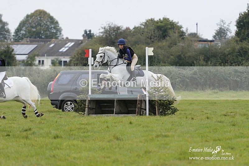  WWHT 171021 2147 - Novice Pairs (0.80m)  17/10/21