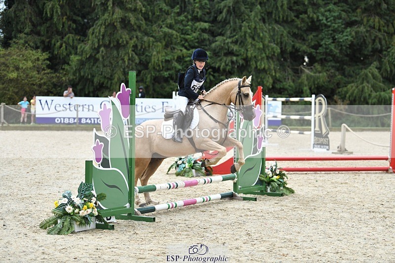 230824-162449-05866 - Round 2 Assisted Start to 16.50 CW