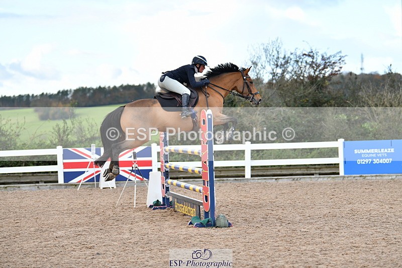 231110A-143149-00784 - Cls 6 Foxhunter & 1.20m Open