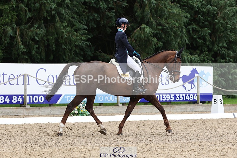 241024-141747-04053 - 221-Ivy.Fisher-BALIEF.DE.REVE