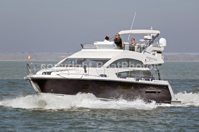 170409 RUBA - FAIRLINE SQUADRON 1Y3A0550 - Flybridge Cruisers