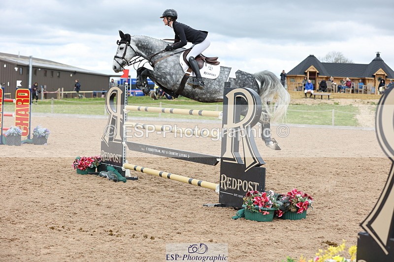 240419A-122133-07180 - Cls 6, 2 Star Medium Tour 1.35m