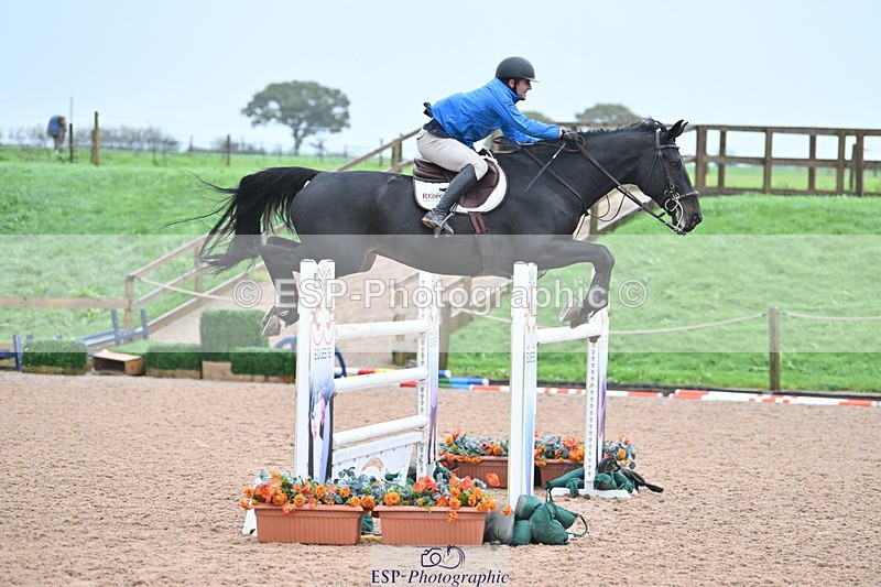 231013A-160039-03176 - Cls 10 National 1.30m Open