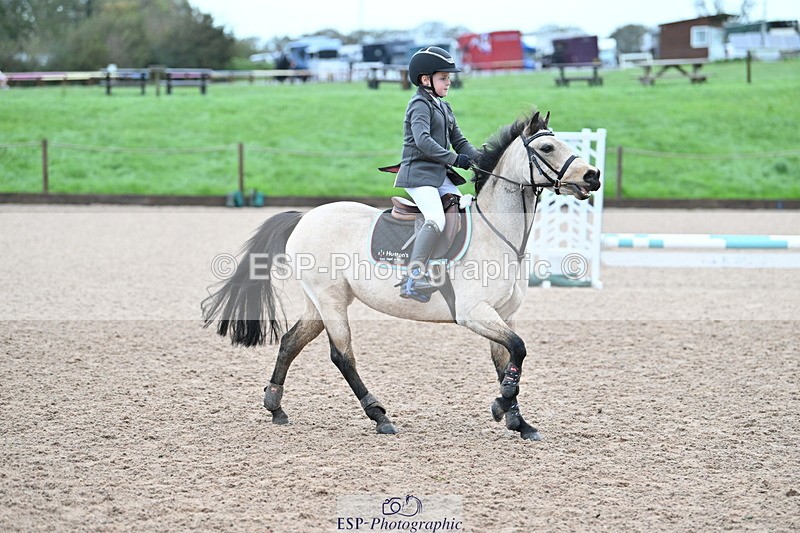 231029A-090347-02266 - 50cm Clear Round