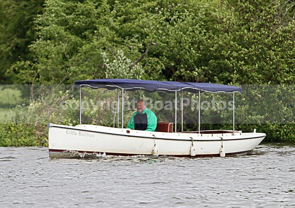 110508 LITTLE RUDDERS IMG_9239 - River Launches