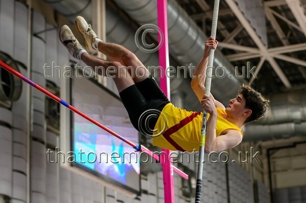 CombiMast25-915724 - Field Male SetTwo