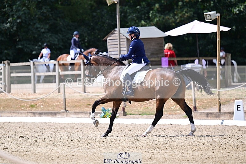 260802A-113907-06399 - Novice Bronze break - end