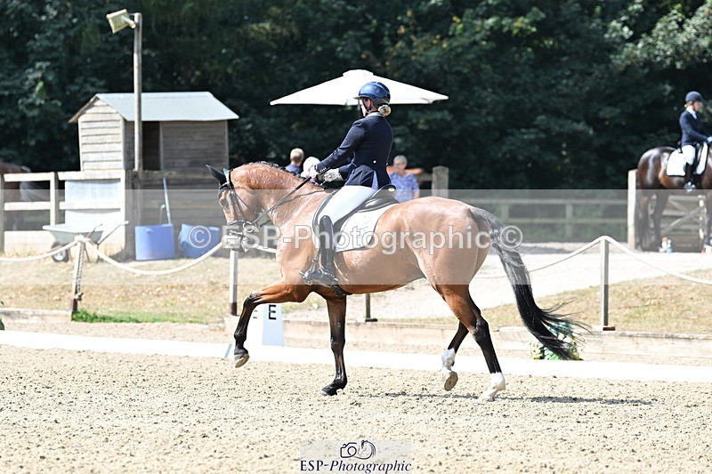 250810A-110628-05719 - 071-Abbie.NewburySeagry.Viceroy