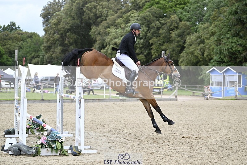 250525A-145036-18006 - C-257-Mark.Davidson-NO.LIMITS.DAMERLOO