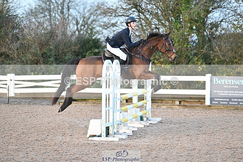 231119A-083500-04138 - Sun Cls 2 British Novice & 80cm Open