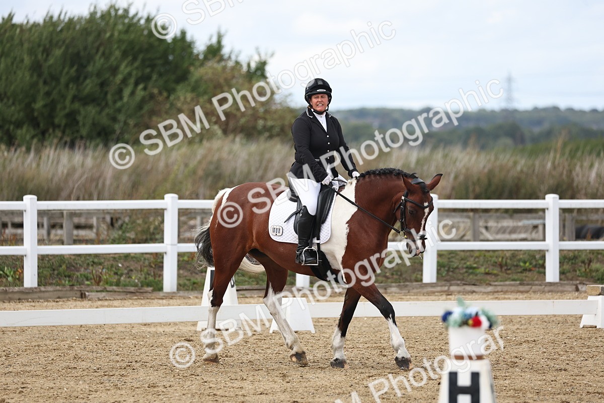SBM_003845 - Class 8 - Novice 3 Champs