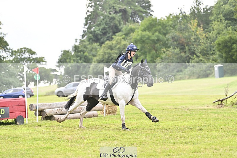 240825X-151512-35377 - 80cm XC 14.30 to 15.30