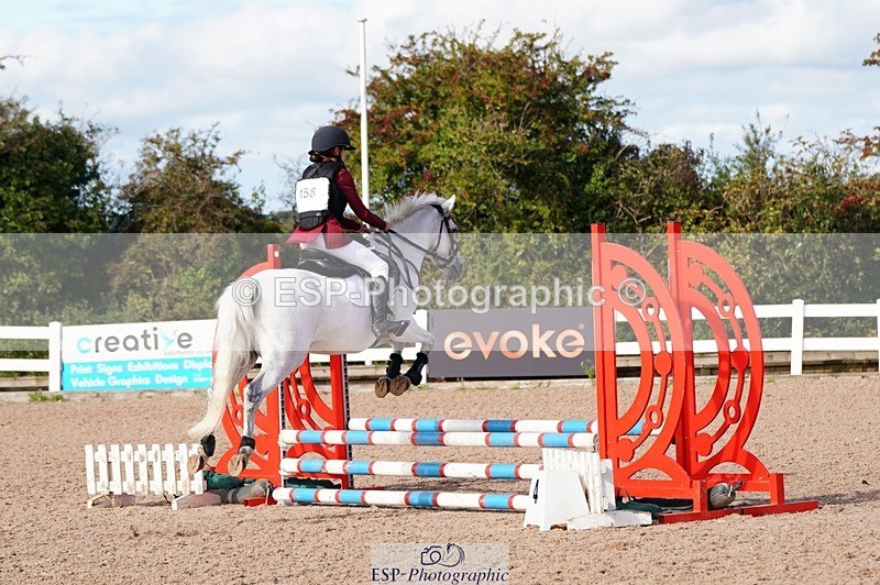 250921-104542-02387 - Cls 19+20 Club and Schools 60cm