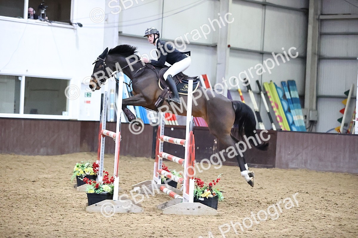 SBM_005715 - Class 17 - Senior Newcomers 1.10m