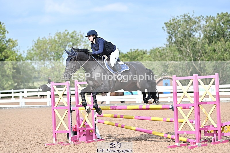 241004A-123638-01946 - Fri 09 95cm Amateur Quals