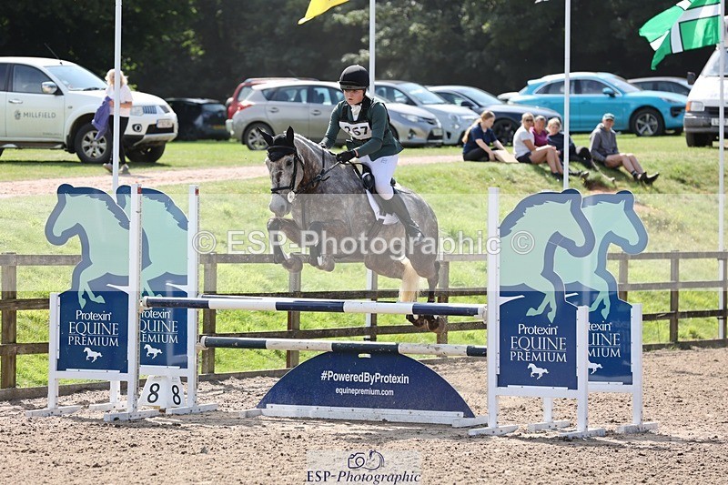 240803-152940-08905 - 267-Josie_Jackson-CLOONEEN_WALTZING_WILLOW