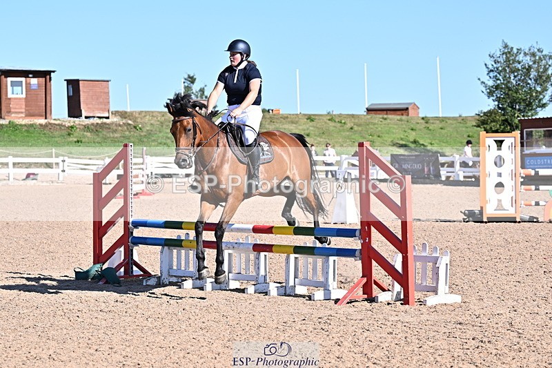 250708A-173010-00236 - 80cm Classes