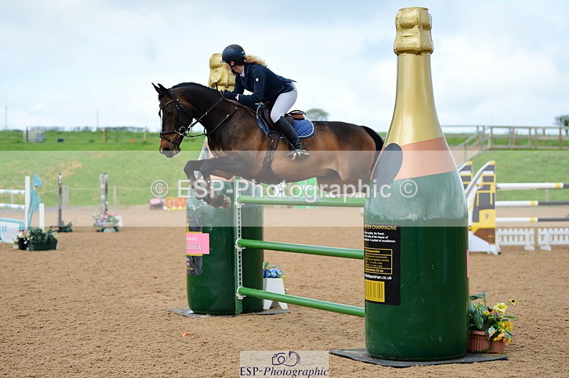 230505A-161342-05235 - Cls 23 National 1.40m Open