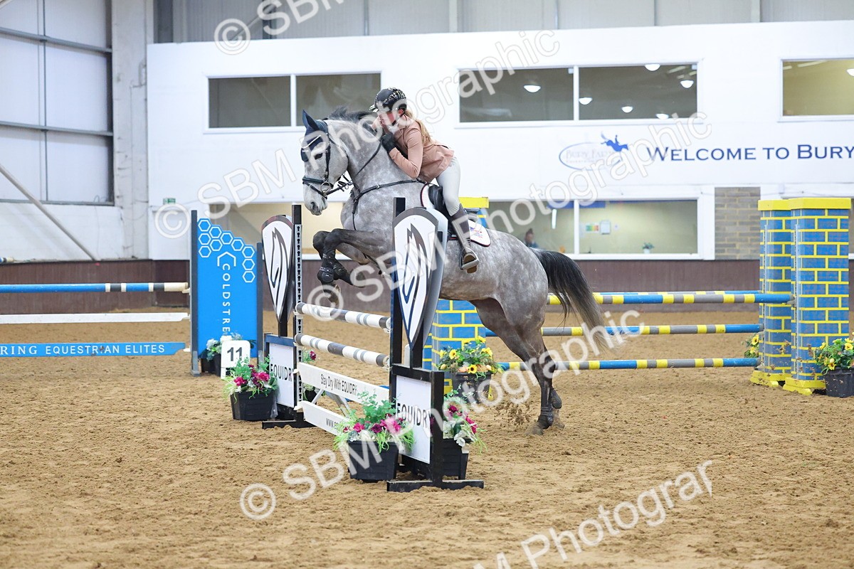 SBM_008272 - Class 21 - Nupafeed Supplements Senior Discovery/ 1m Open - First Round (1.00m)