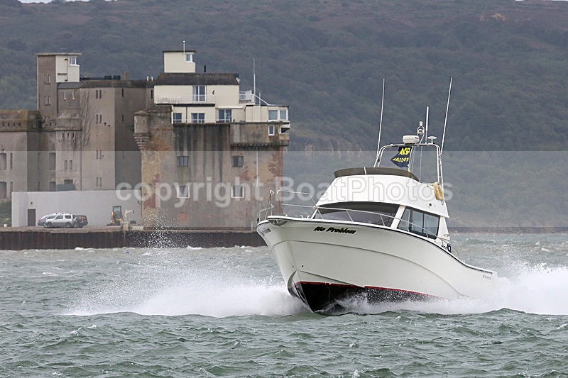 160904 NO PROBLEM - RODMAN Y92A9749 - Flybridge Cruisers