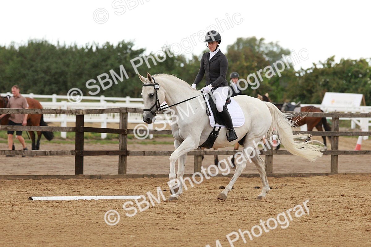 SBM_002841 - Novice 2