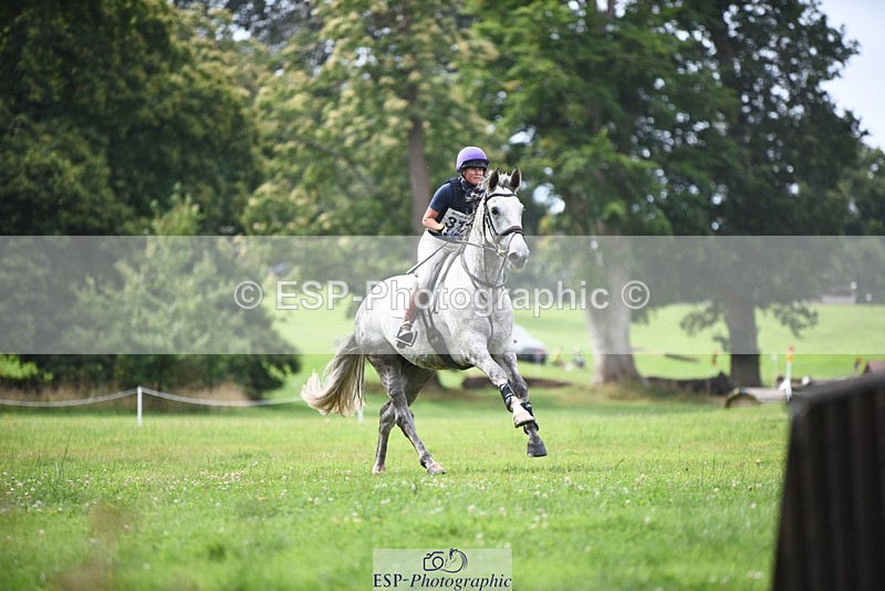 240804-112126-12279 - 312-Charlotte_Billson-KILLYCLOGHAN_MR_MOONSHINE