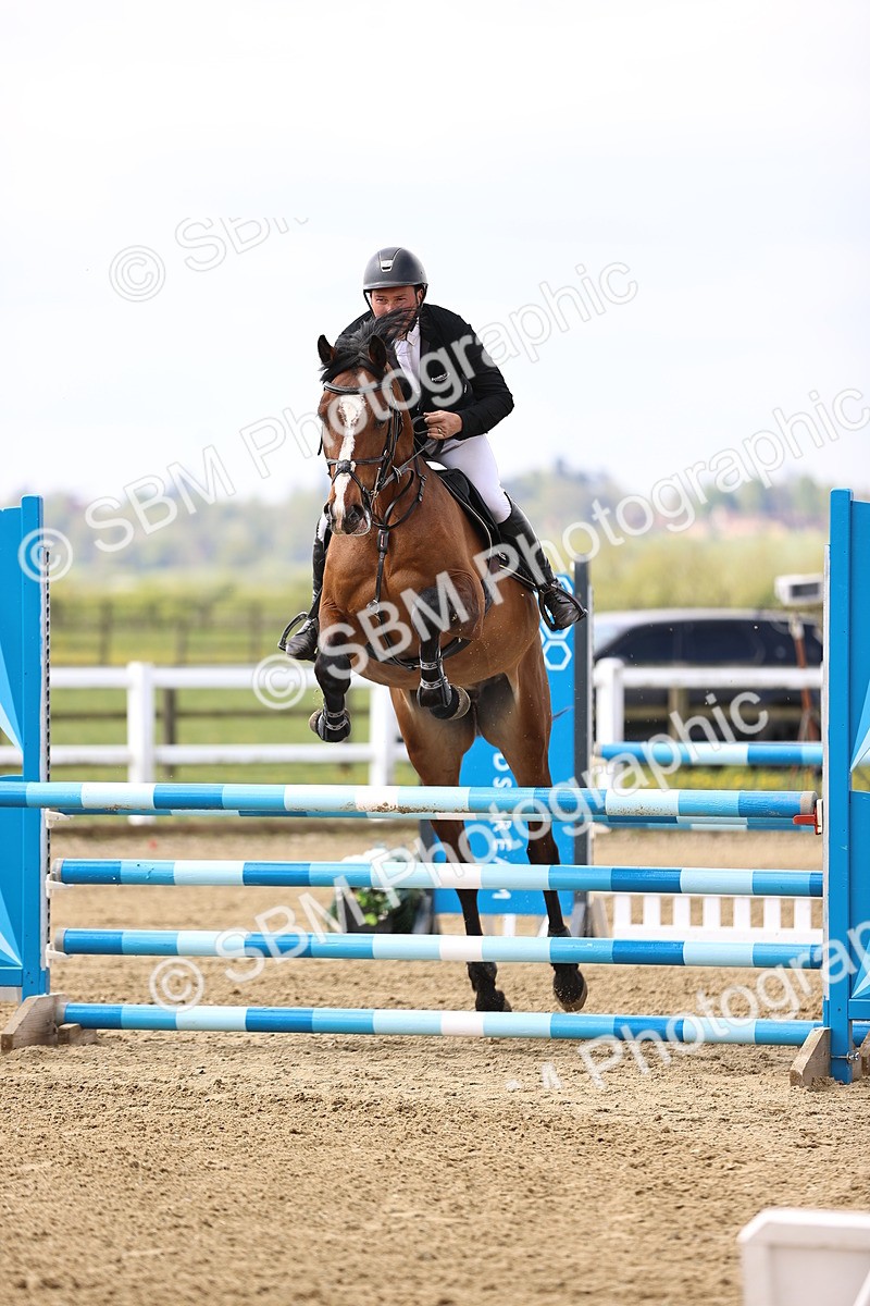 SBM_001751 - Class 10 - Senior British Discovery - 1.00m