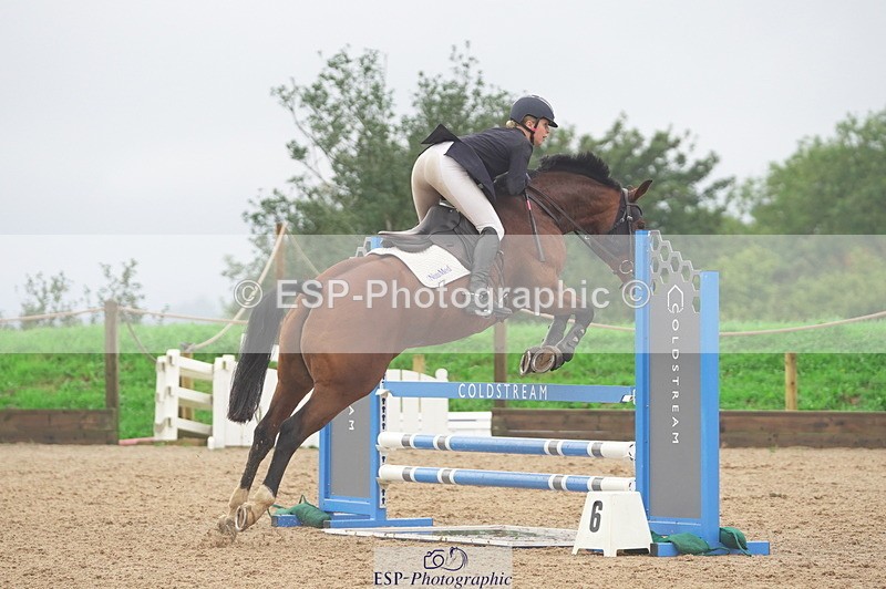 231017A-161836-07872 - Cls 31 Snr 1m Derby