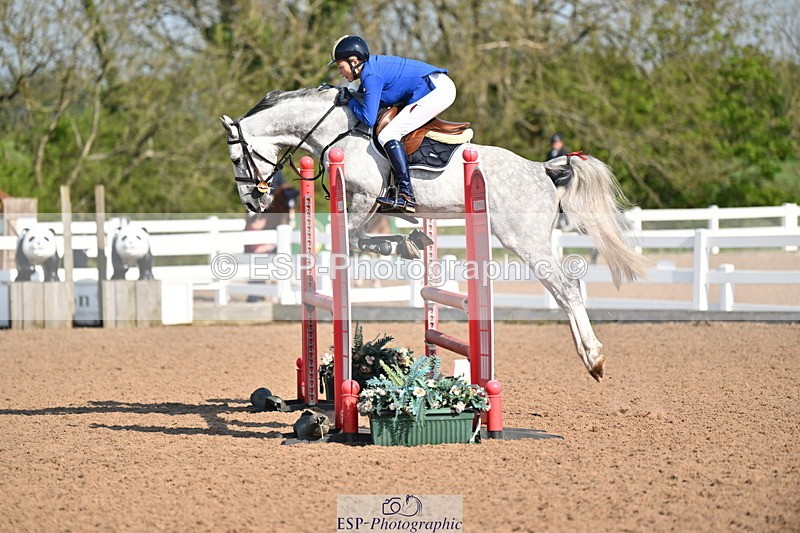 240509A-091006-00049 - Cls 1 British Novice and 90cm Open