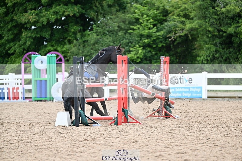 240605A-131543-00506 - Cls 3 Snr 1.05m Open