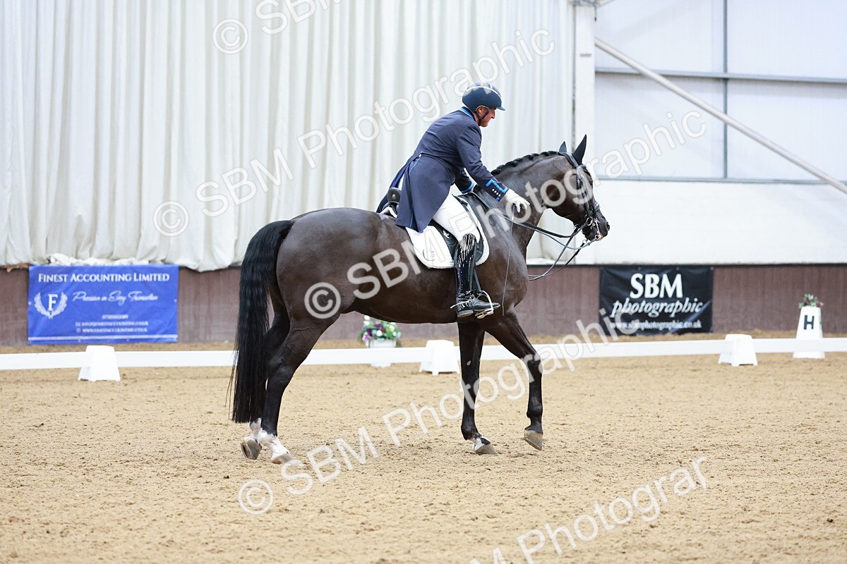 SBM_015992 - Class 5 - FEI INT II - 15.48-17.00