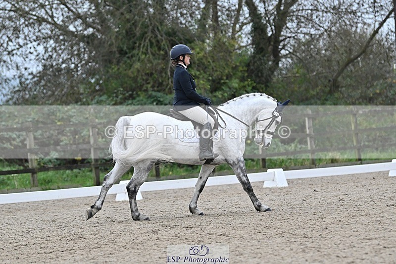 241103-144547-02622 - Novice 1 - 14.44 to 16.08