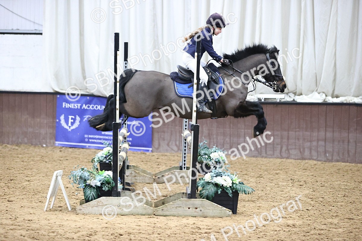 SBM_009600 - Class 2 - Pikeur Pony Winter Novice Championship Qualifier
