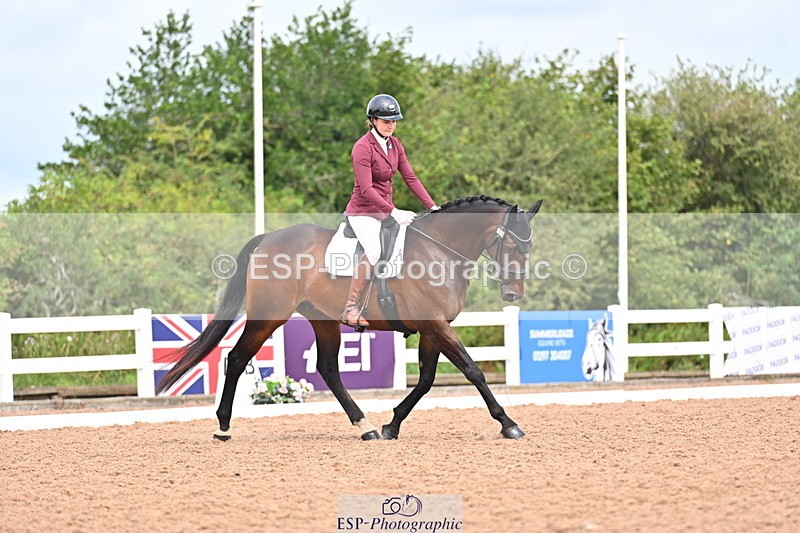 240817A-112104-07990 - 209-Eleanor.Halton-Fairway's.Finale